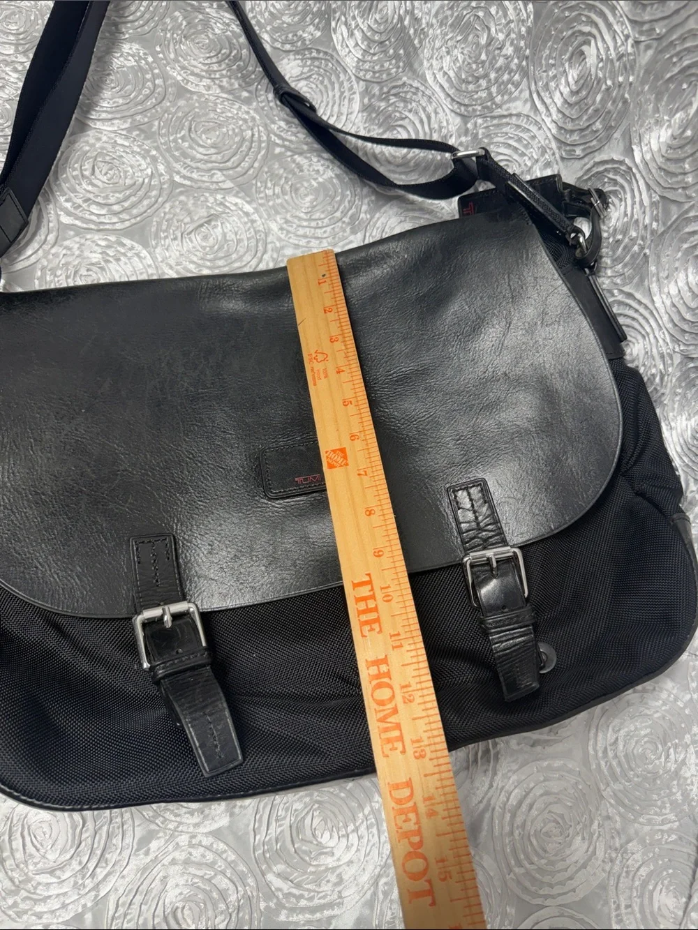 Tumi messenger bag